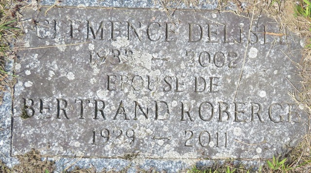 plaques\lot702_4.jpg